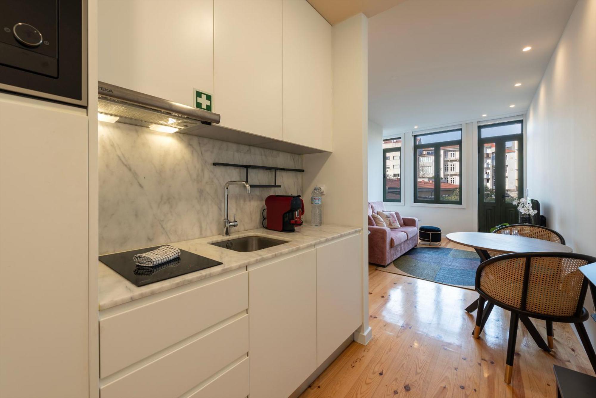 Chic Porto Hideaway: Pool & Garden Appartement Buitenkant foto